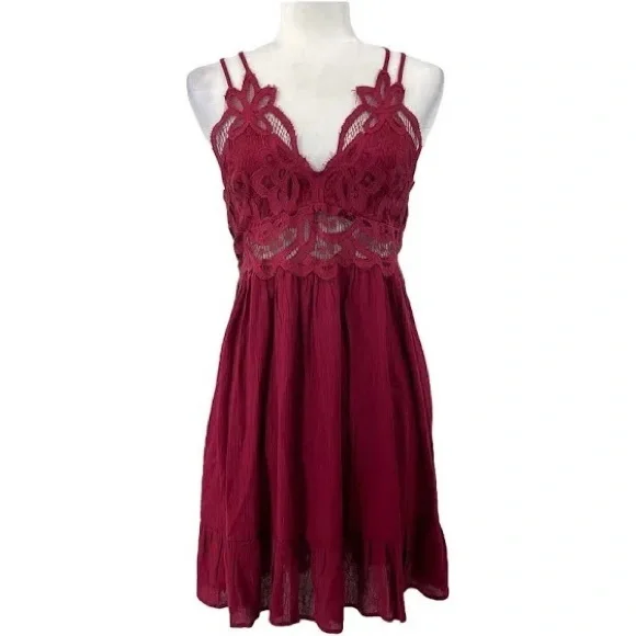 Francescas NWT Burgundy dress Valentines dress